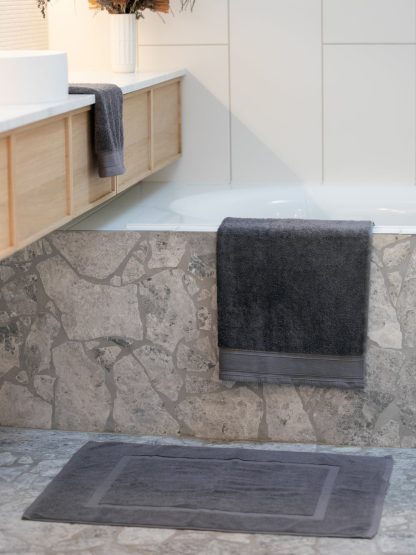 Wallace Cotton Oasis Towel Set - Charcoal