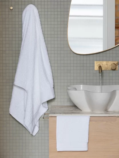 Wallace Cotton Oasis Towel Set - White